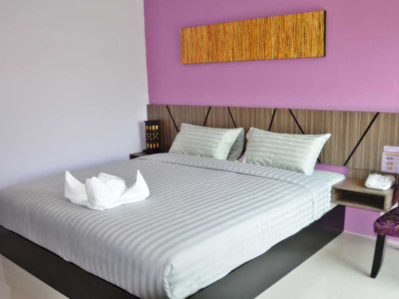 The Airy Residence Bangkok Bagian luar foto