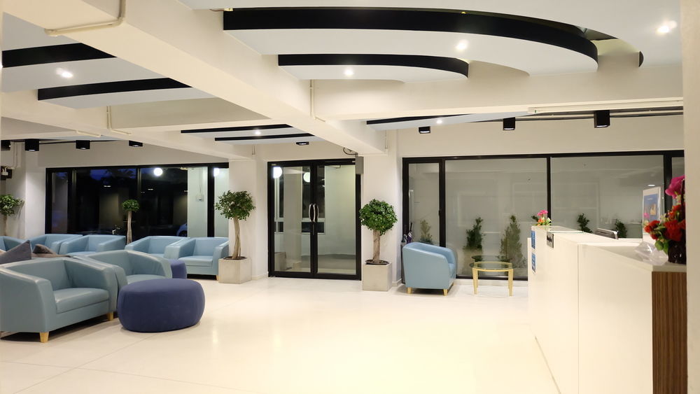 The Airy Residence Bangkok Bagian luar foto
